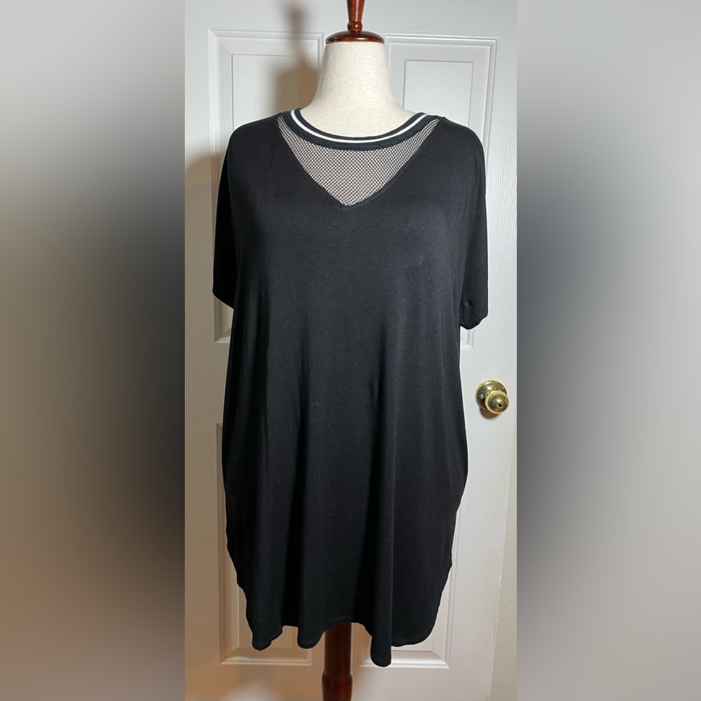 LIVI Active Lane Bryant Black Mesh V Neck Tunic Top Plus Size 18/20